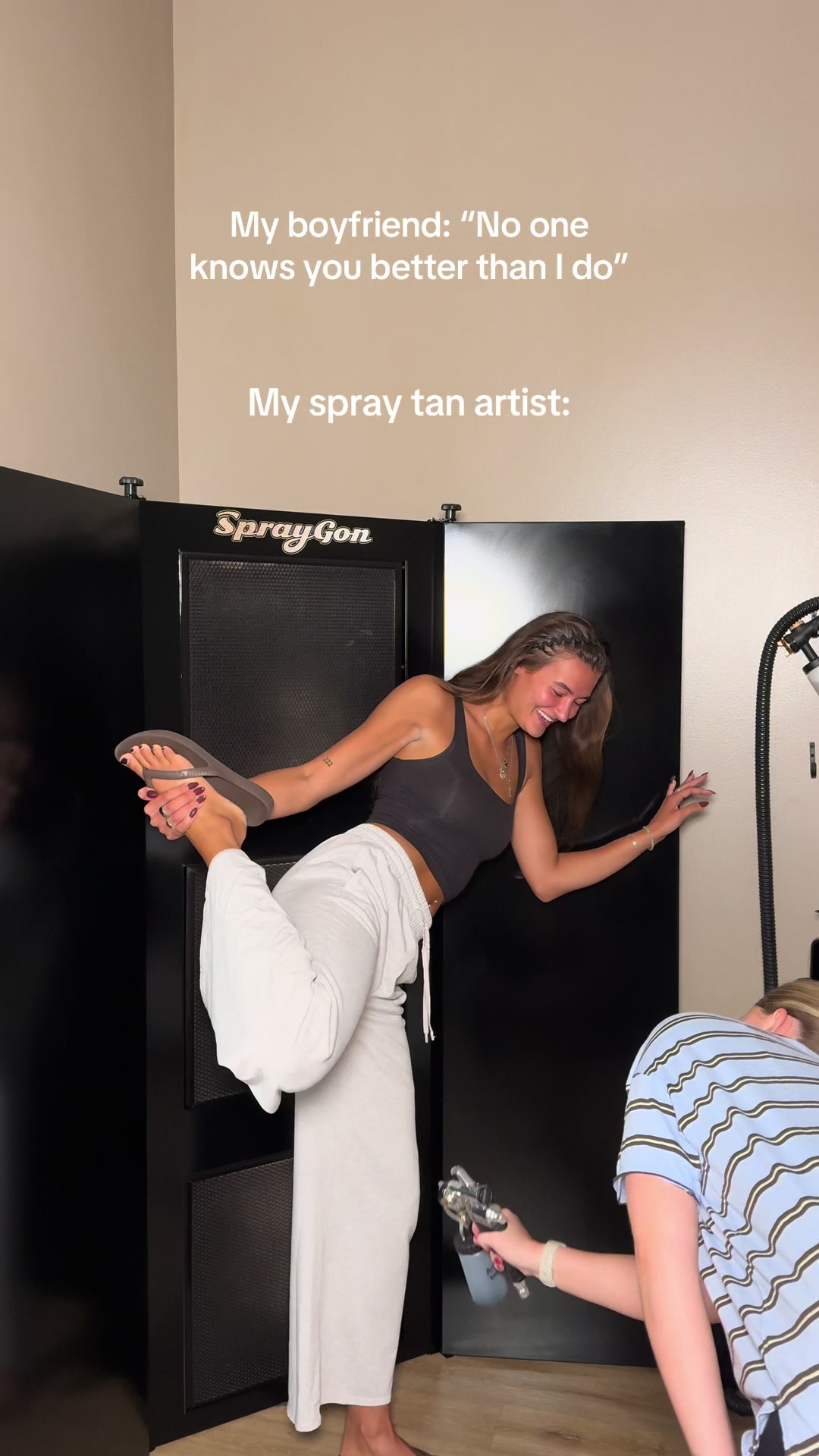 @presley | spray tan artist