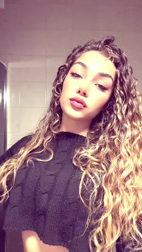 @dandreangela_