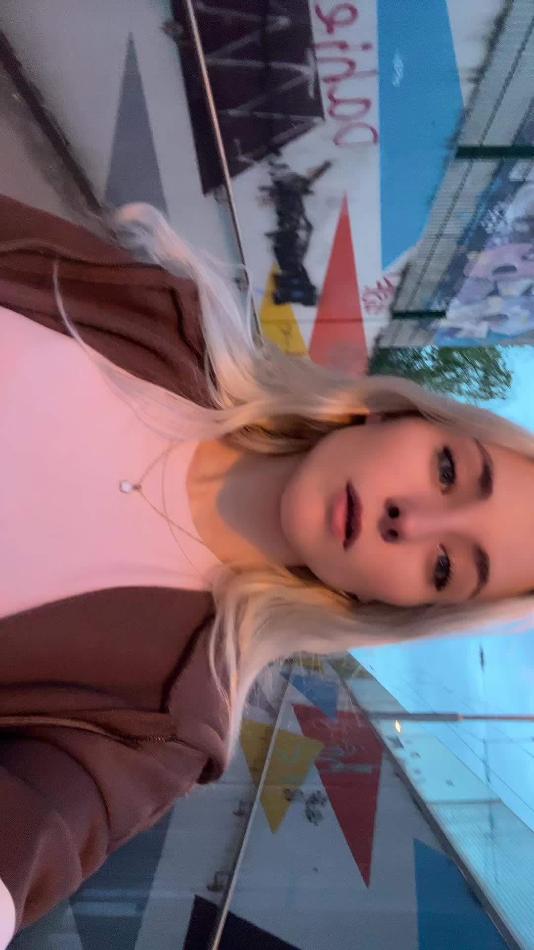 @Melina._2003