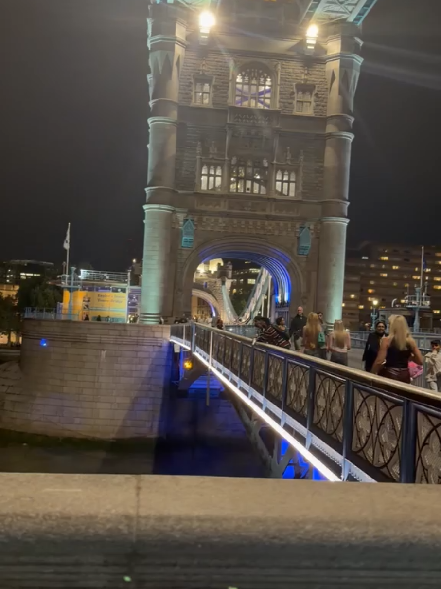 @𝕯𝖗 𝖎𝖓 𝖀𝖐 🇬🇧🇵🇰