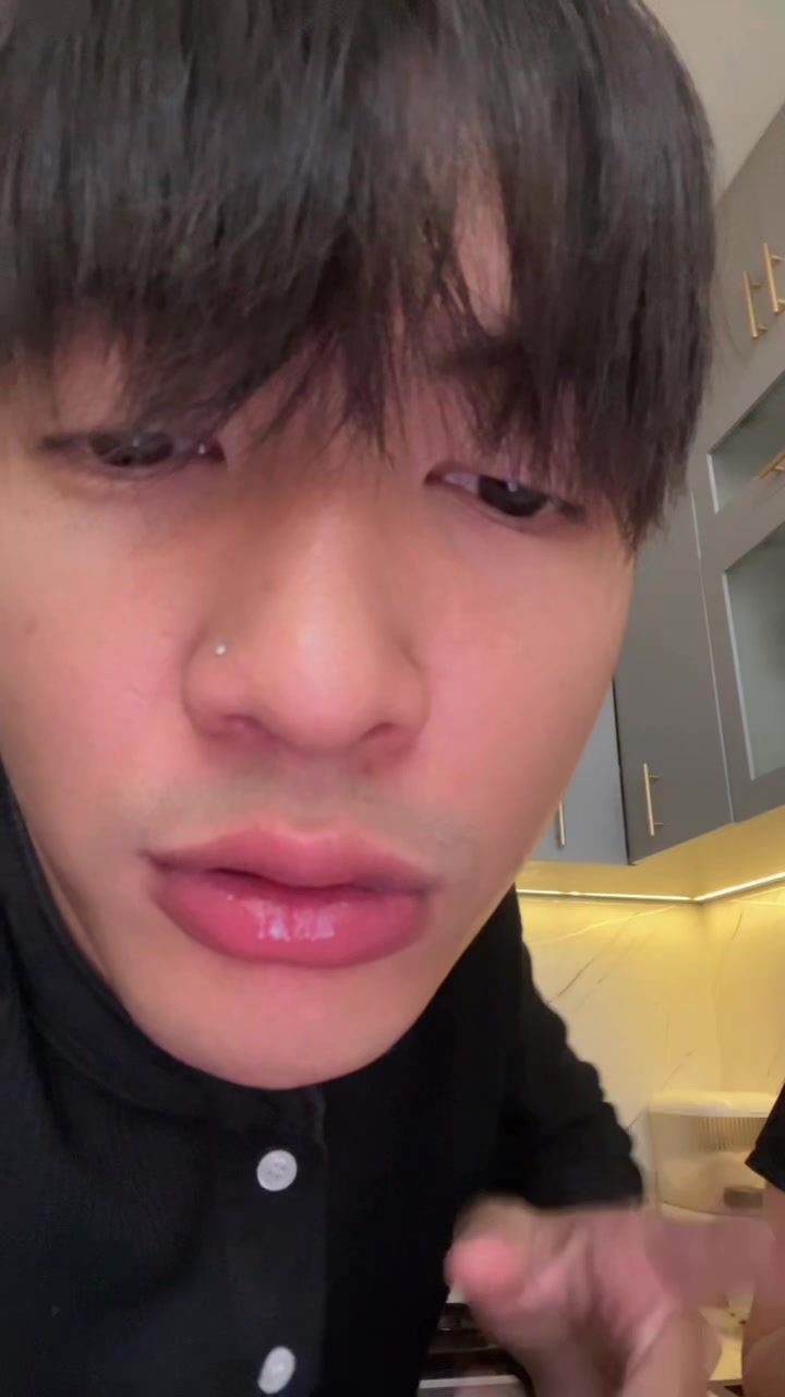 @Awcokor