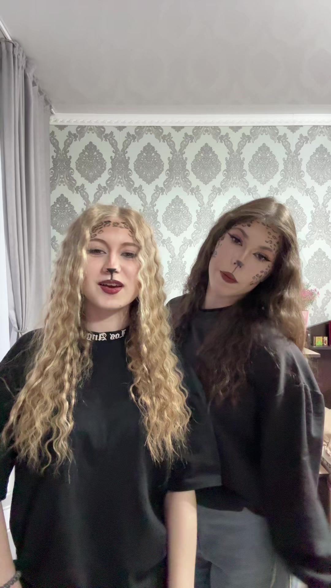 @Ведьма❤️