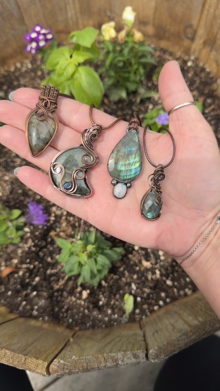 @Copper Moon Crystal Co. LLC