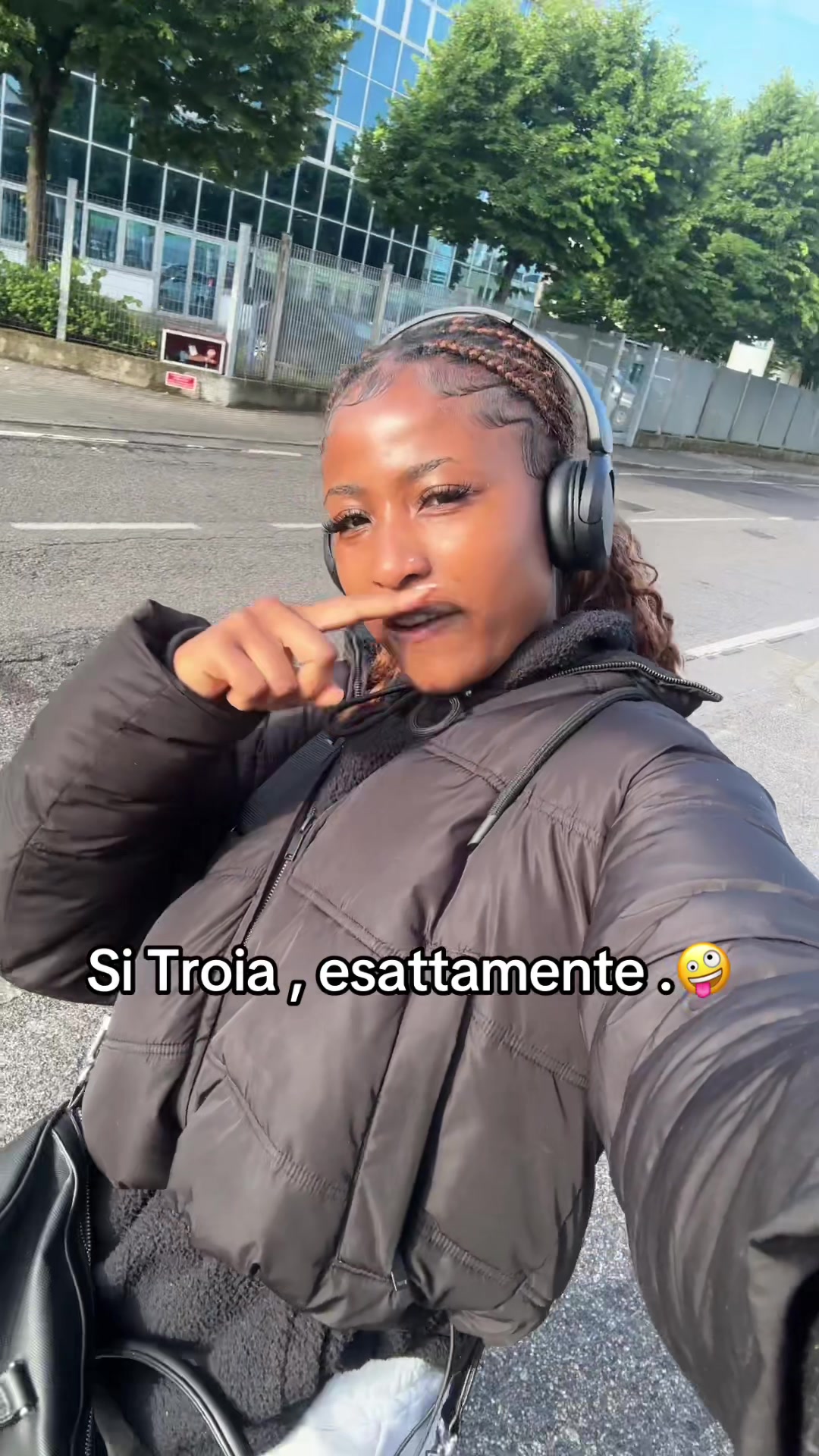 @LIA