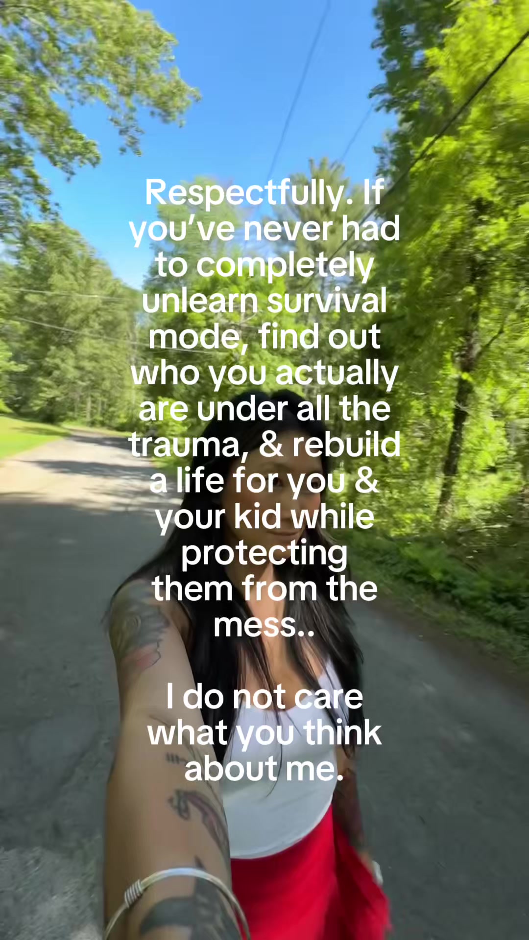 @sue | millennial mom