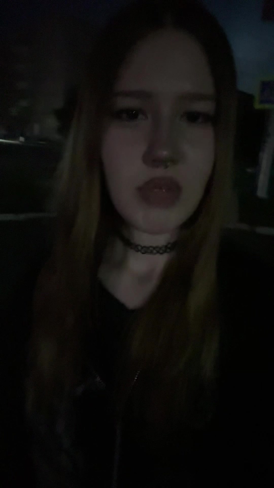 @соня кисс