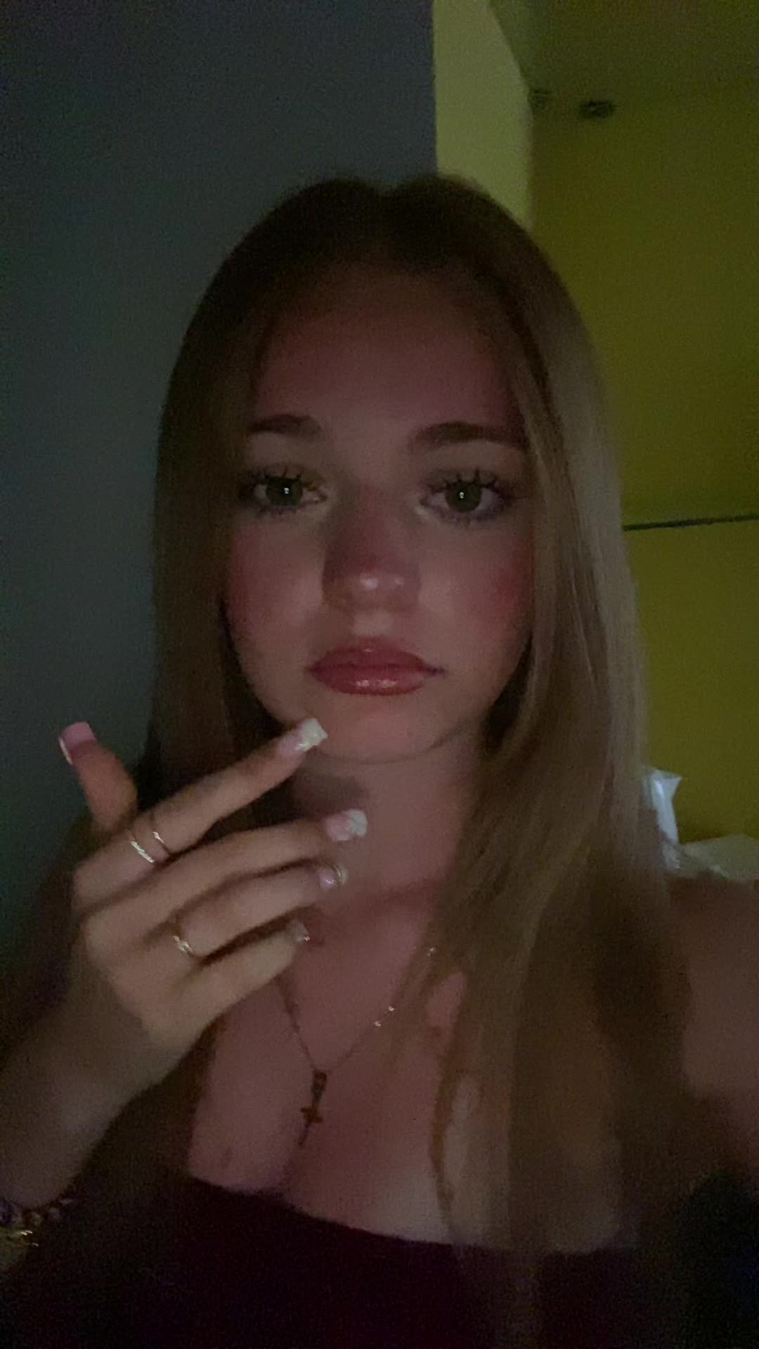 @𝑀𝑜ℎ𝑖𝑛𝑖