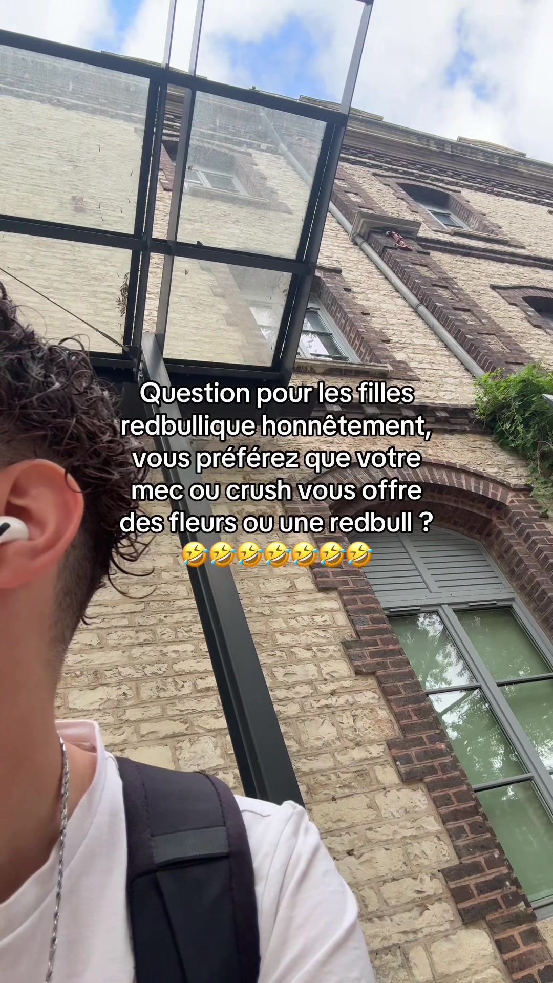 @Julien👻