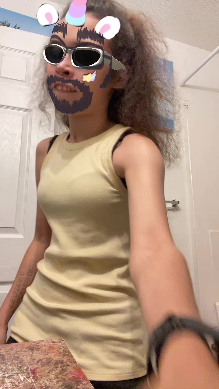@hollywood_bri4