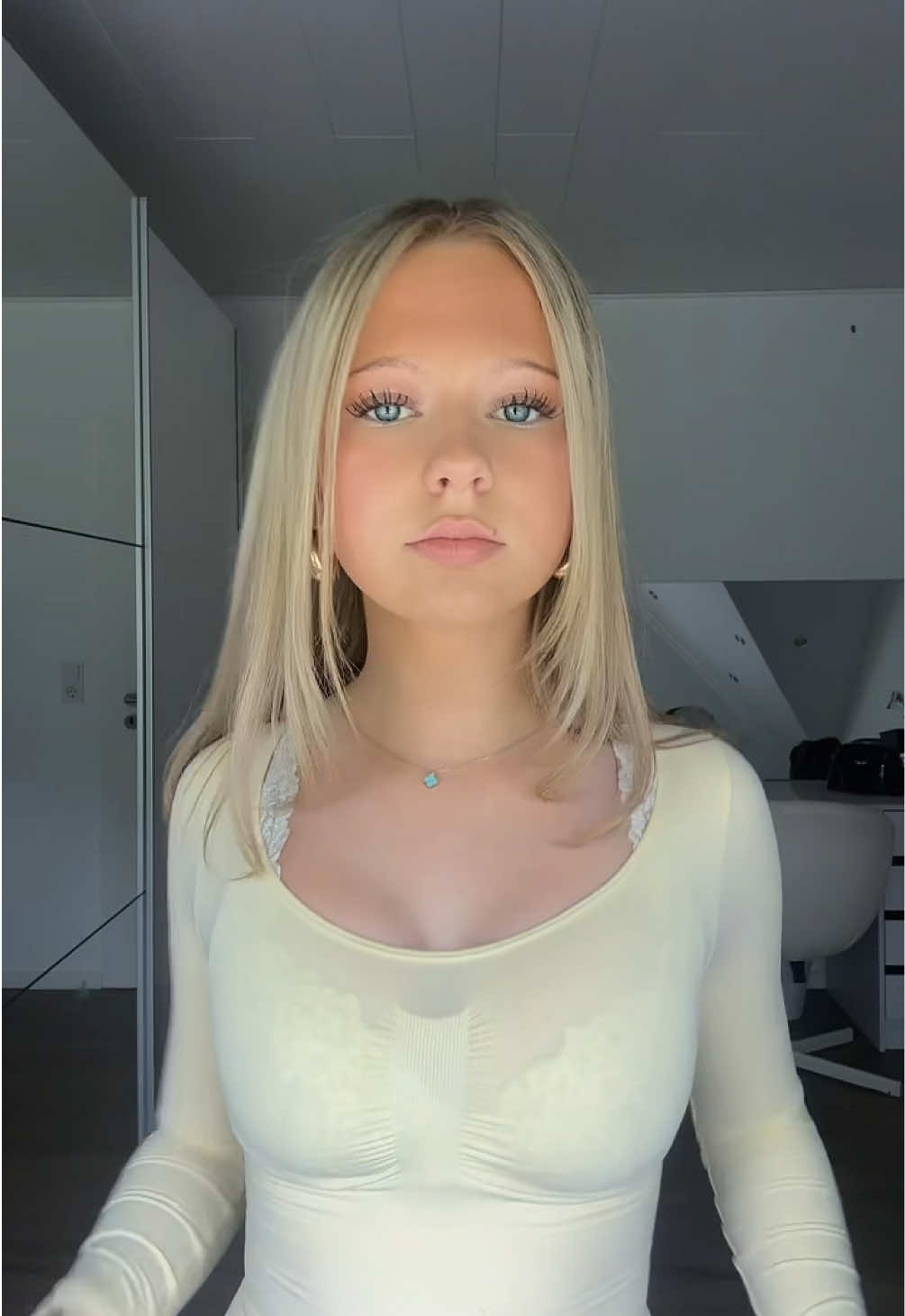 @thalia.pae