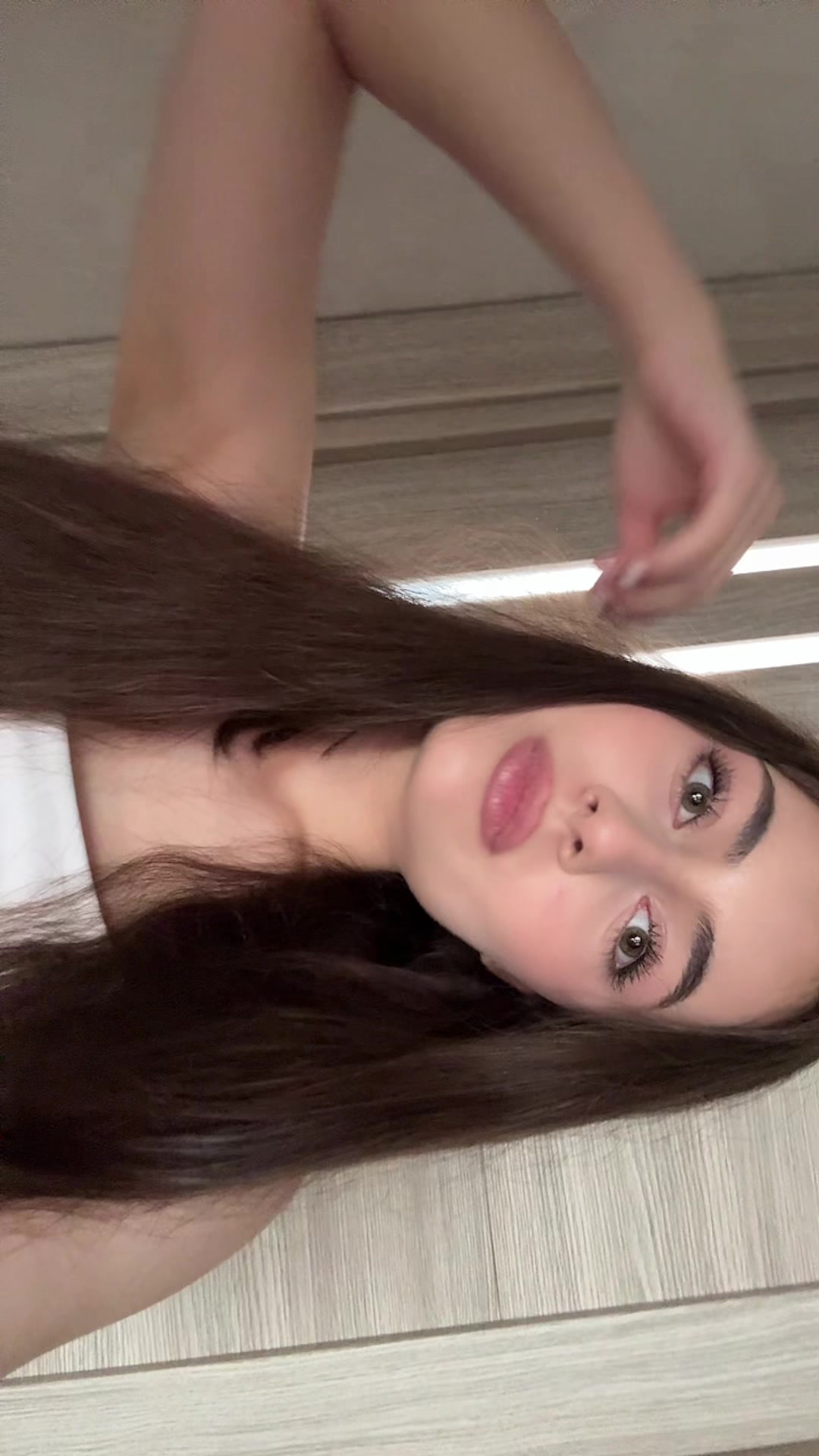 @Элонка🫰🏼
