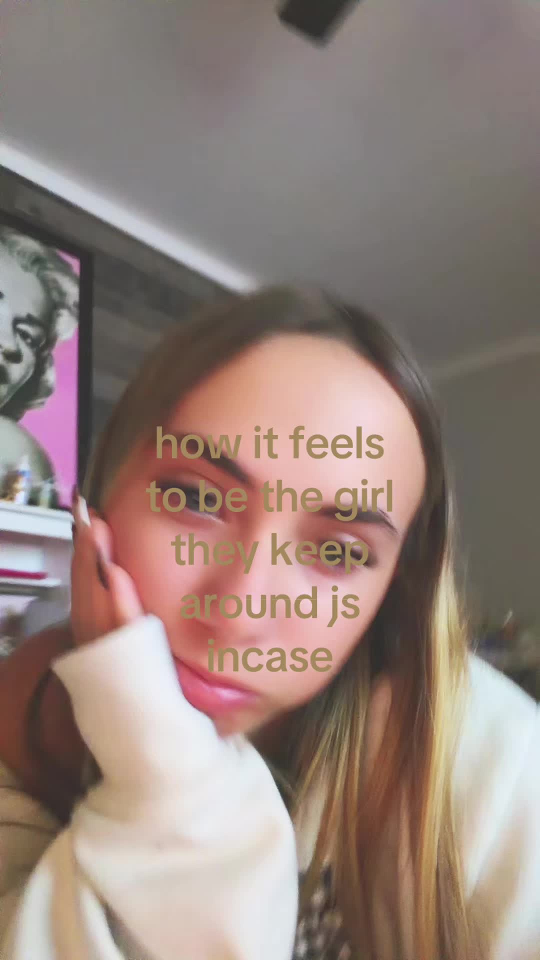 @???