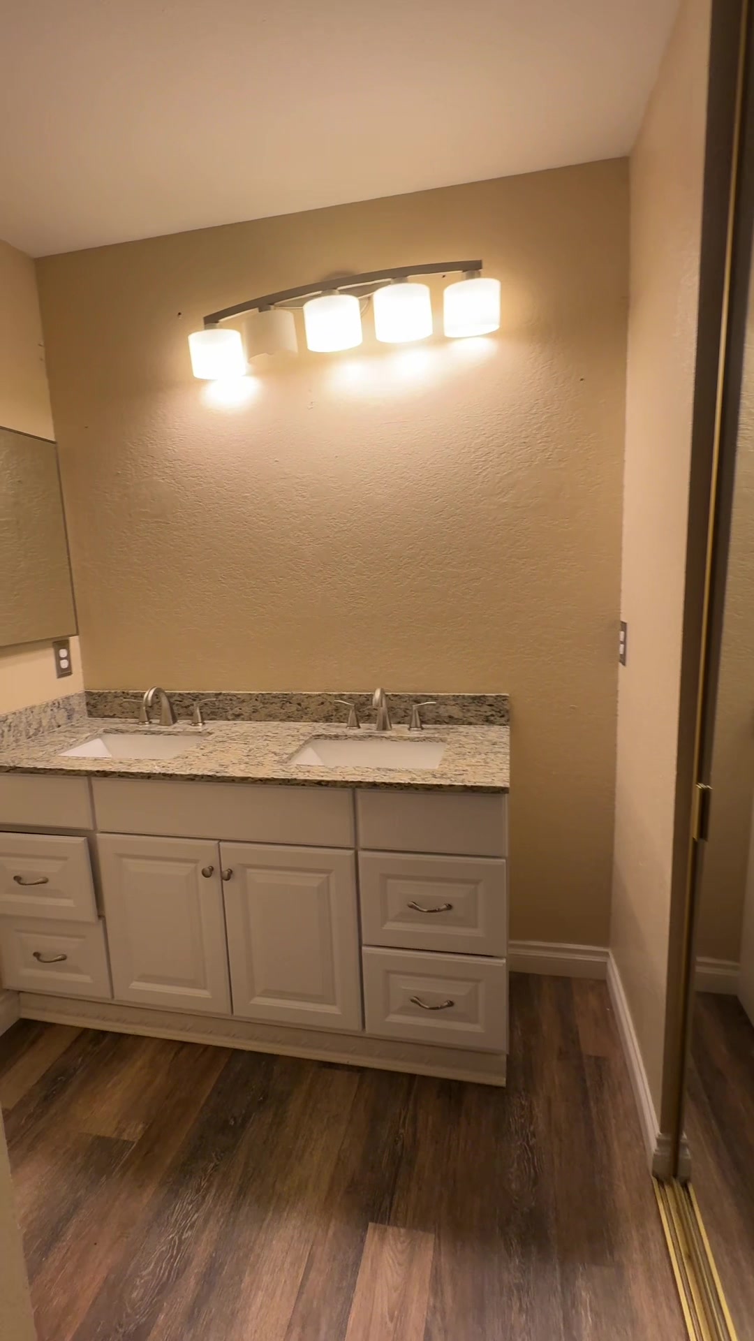 @_evaslittlelife