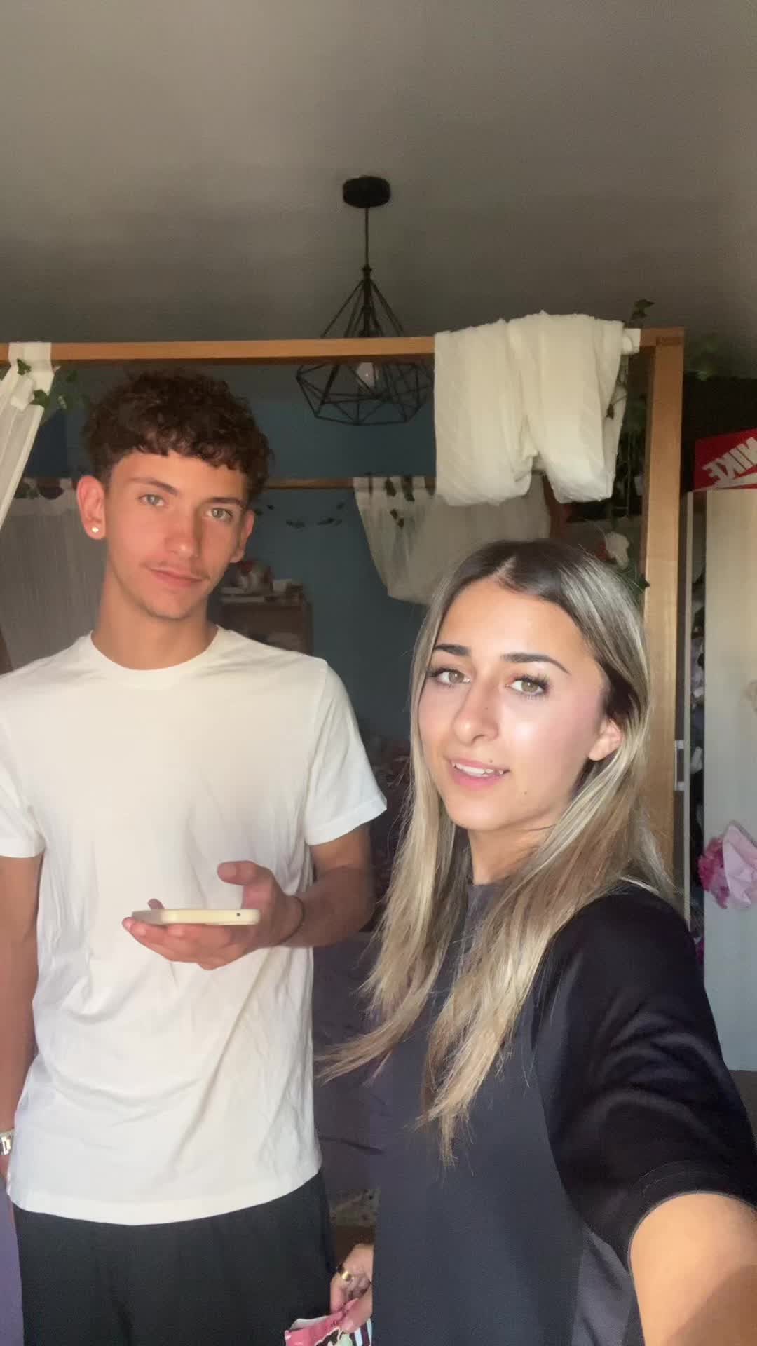 @❣️