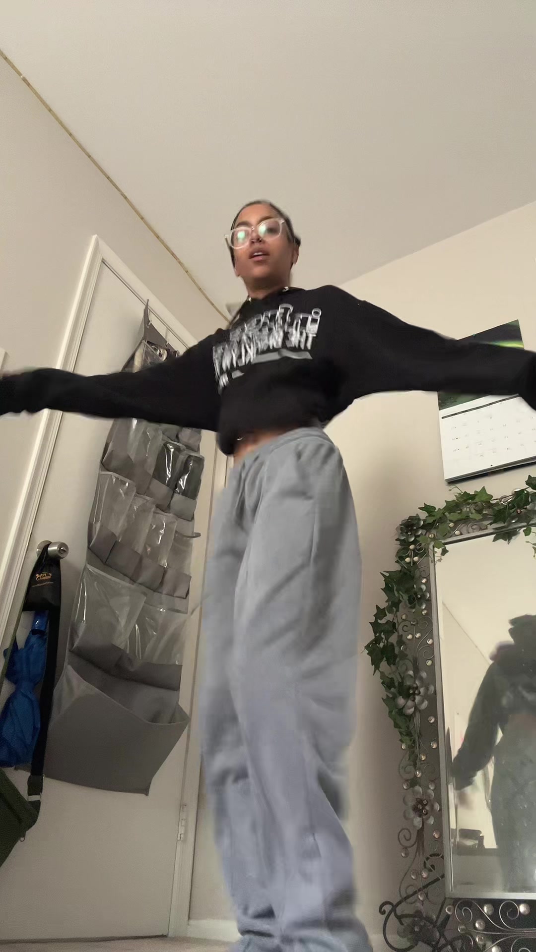 @nosmilingnini