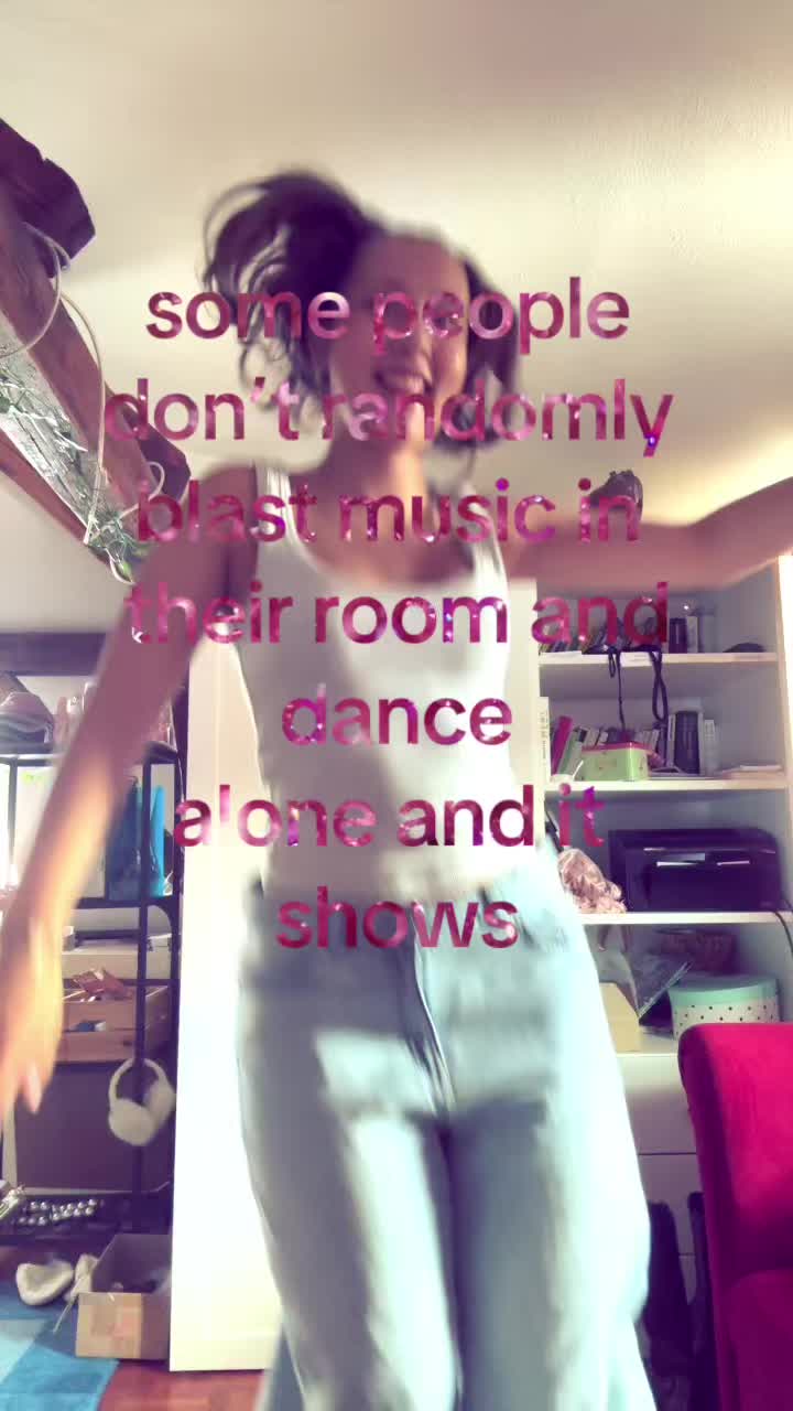 @sophkae