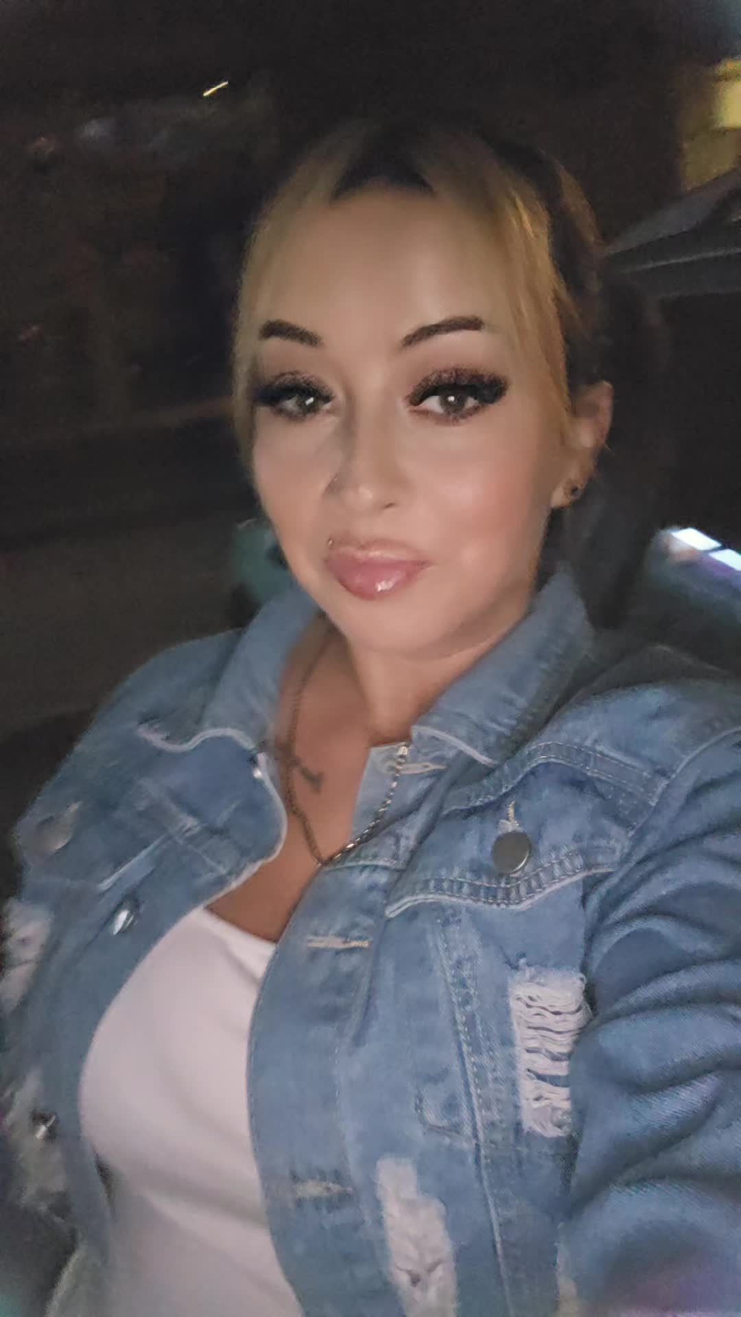 @szalonaulka22