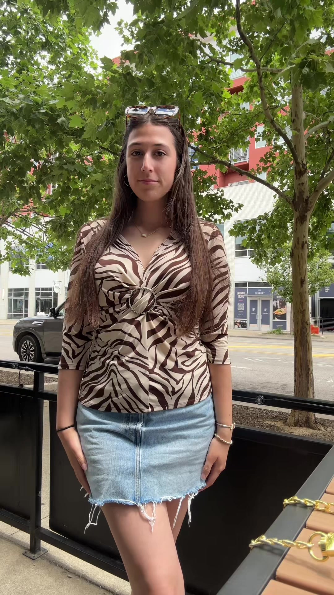 @Ella