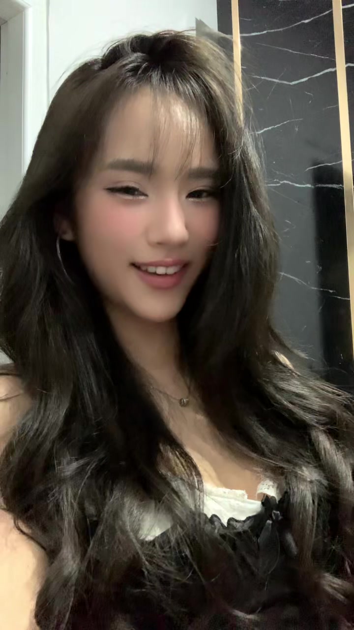 @yujeen.indyy