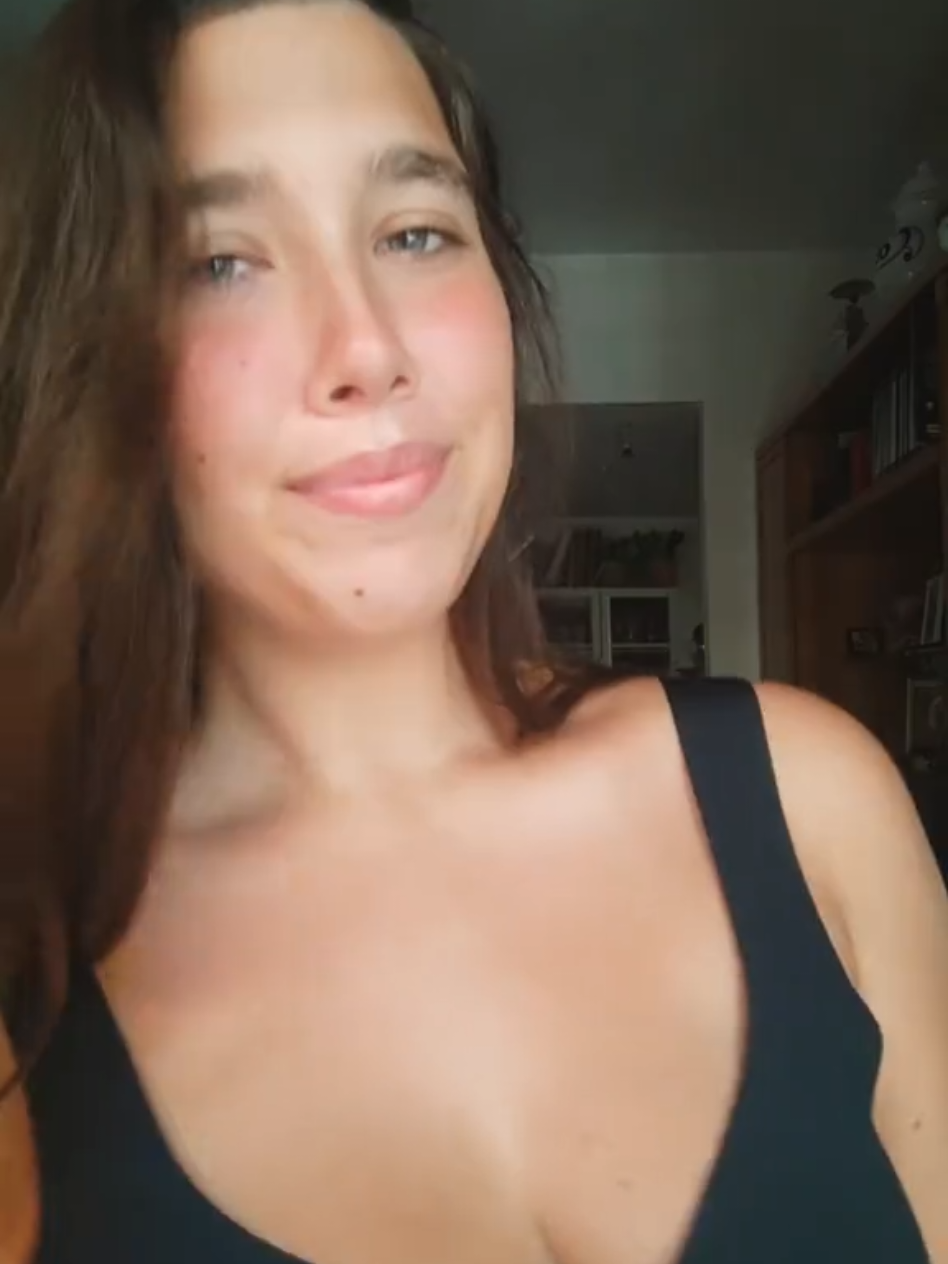 @_Sofia_
