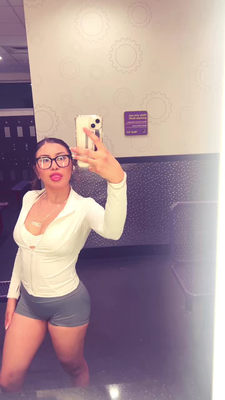 @ms.pinkglittersparkles