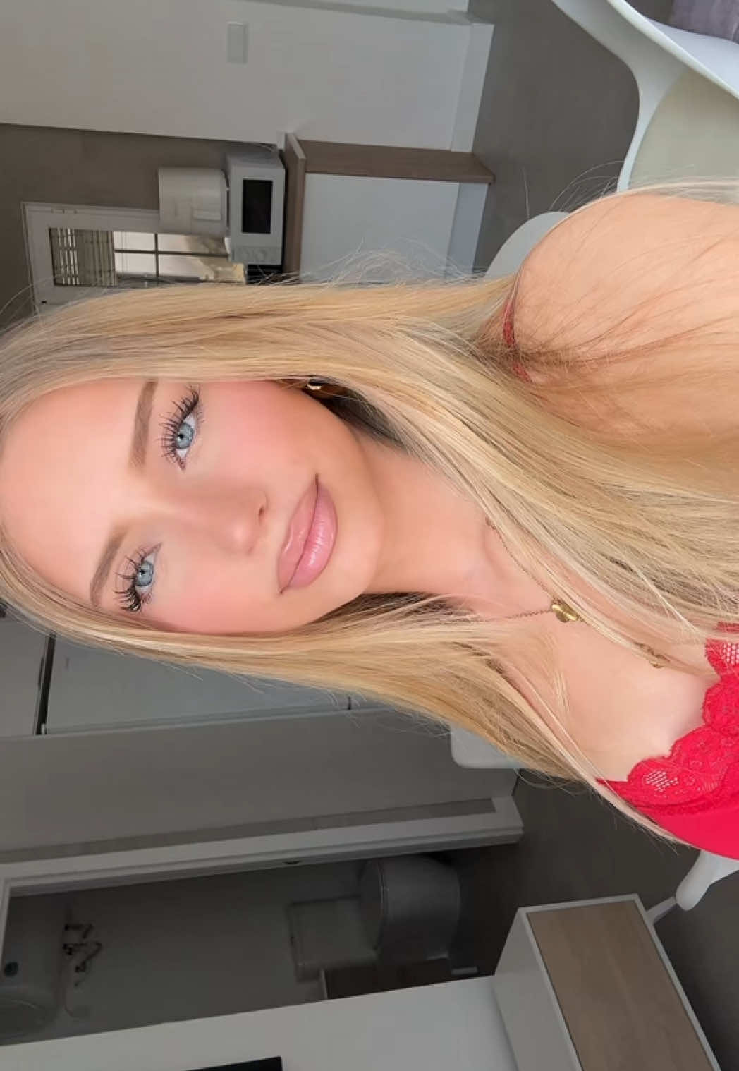 @zoee
