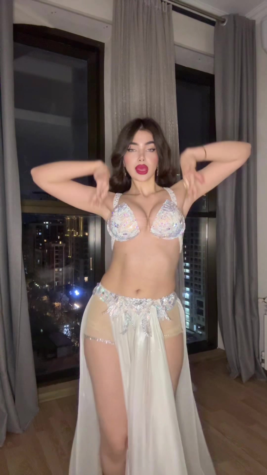 @farina.bellydance