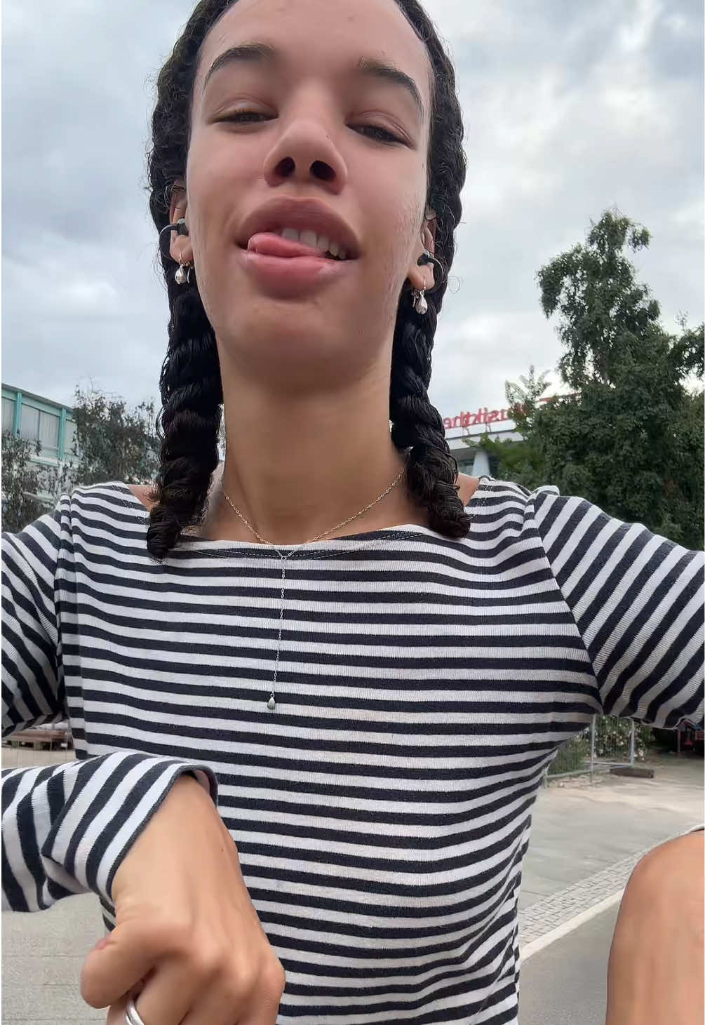 @maya