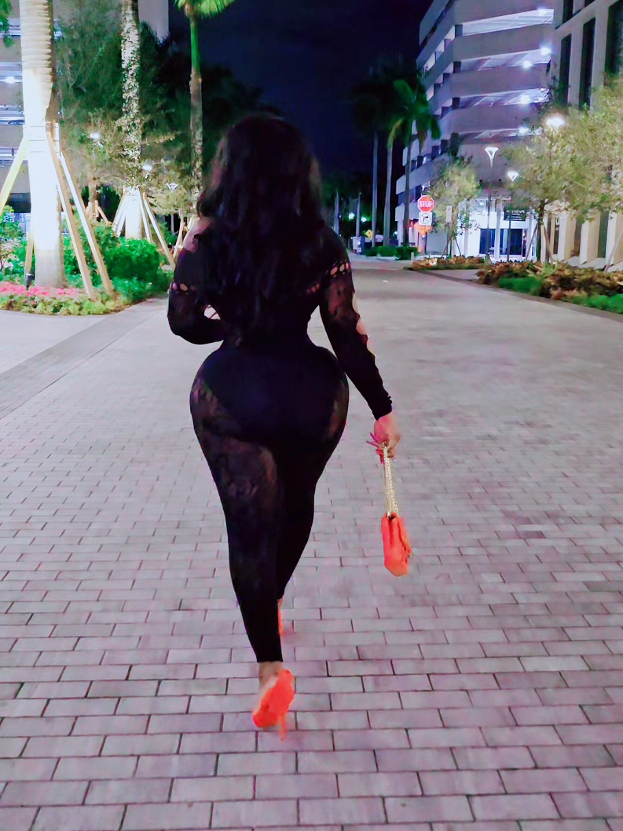 @sissielimperatrice