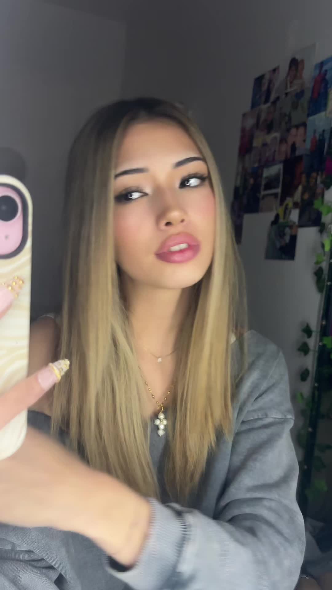 @𝐣𝐮𝐥𝐢