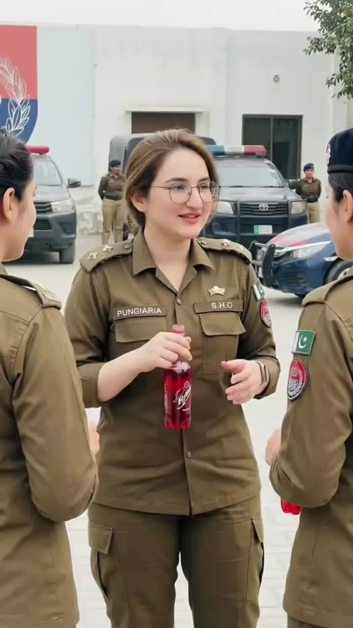 @Bollywood girls Hot