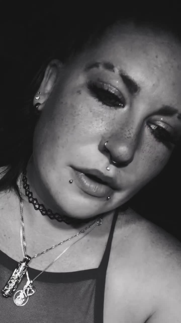 @Z҉o҉r҉a҉a҉#TeamMarschall666🔱