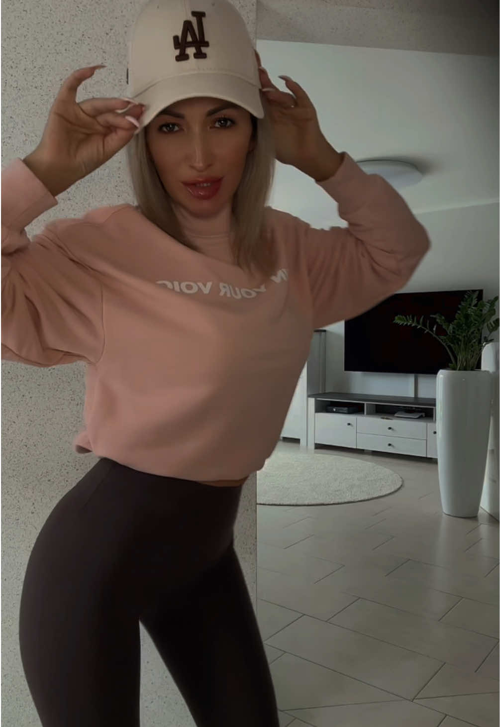 @💄Irinka🫦