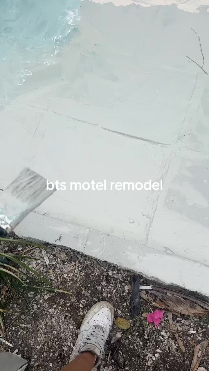 @Estelle ~ Building FL Van Life
