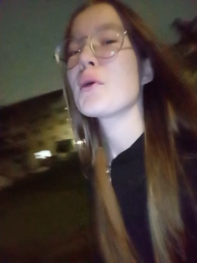 @анютаа