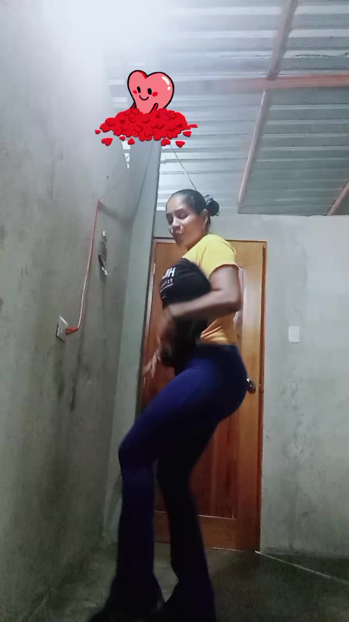 @María Castro ๐๐๐๐