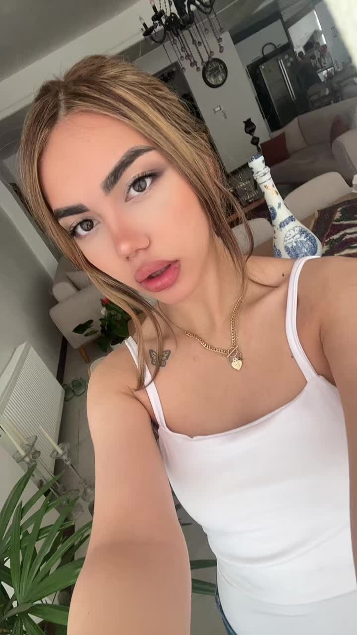@Rozhan🦢