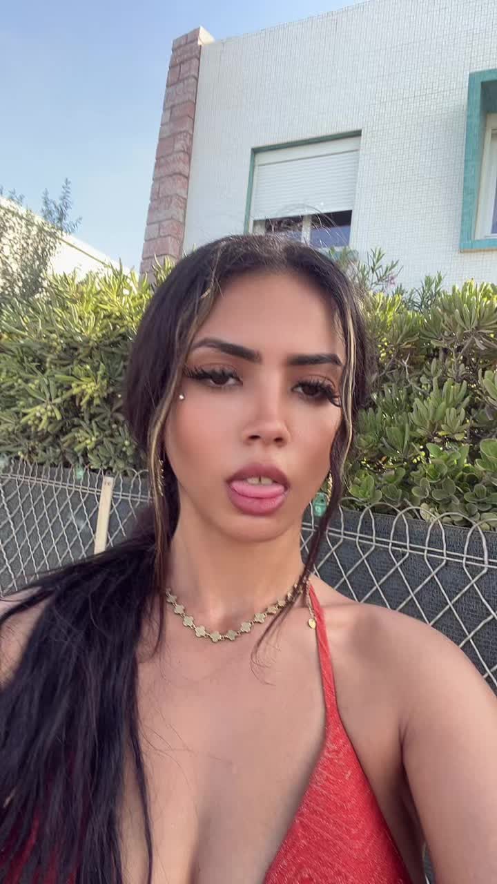 @Camilia🤍✨