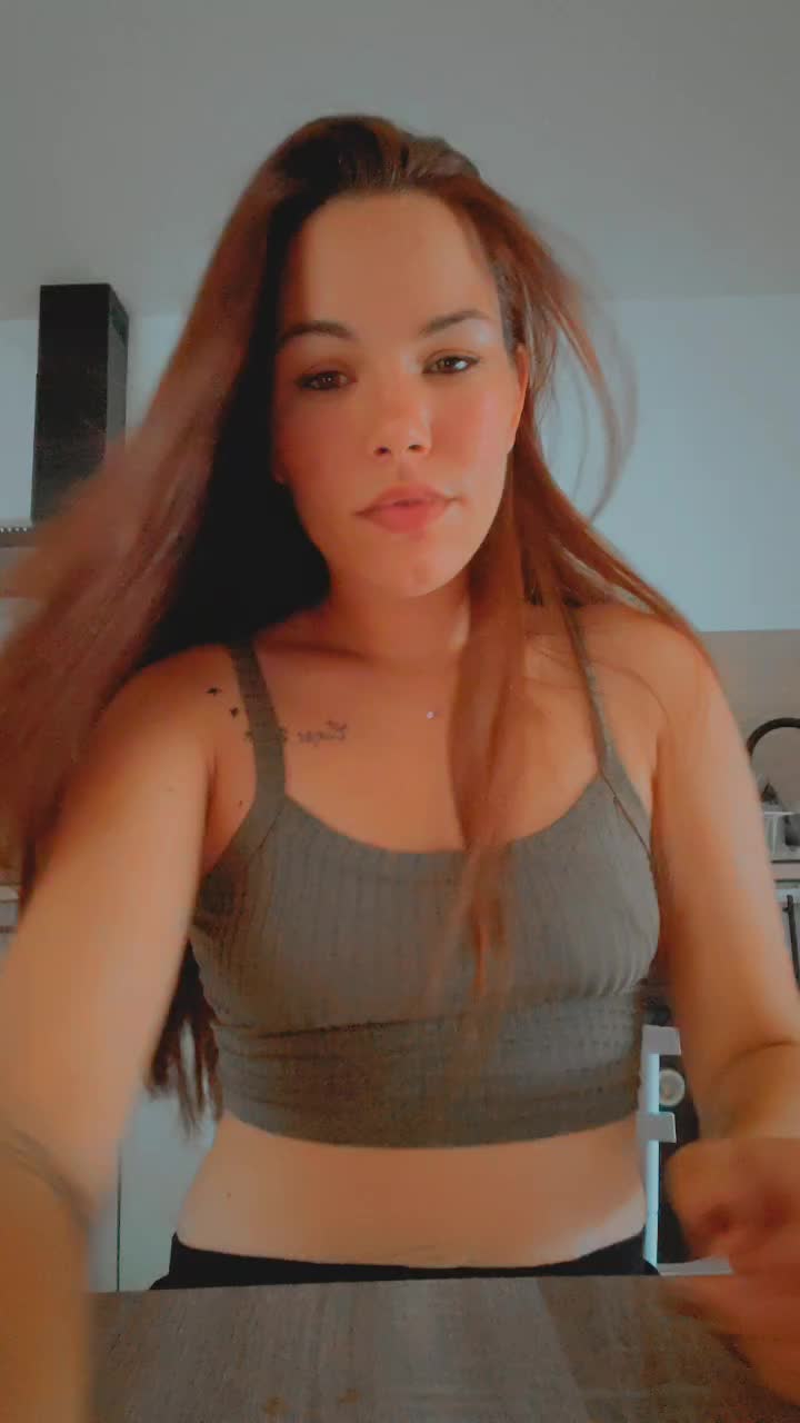 @Angelina_E&T66