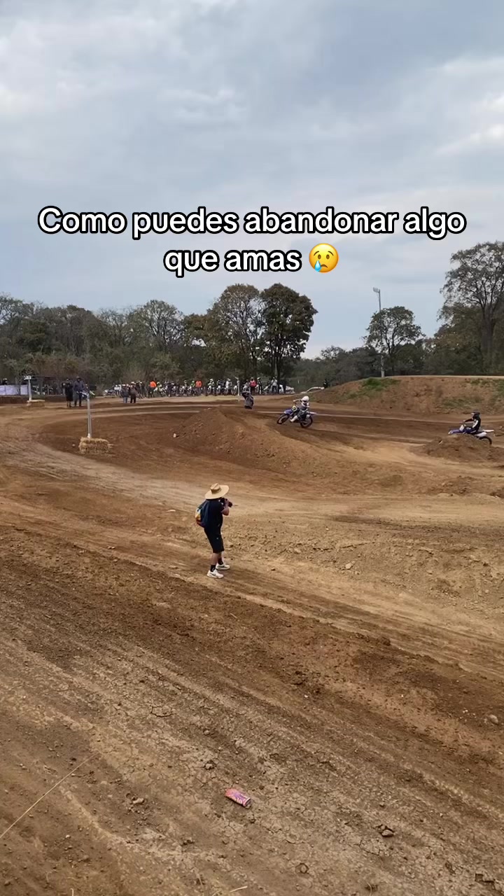 @Él calaco