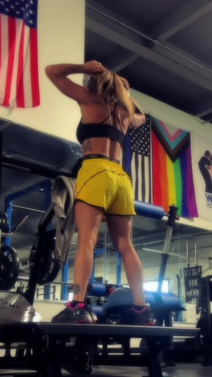 @kellybarbuto1