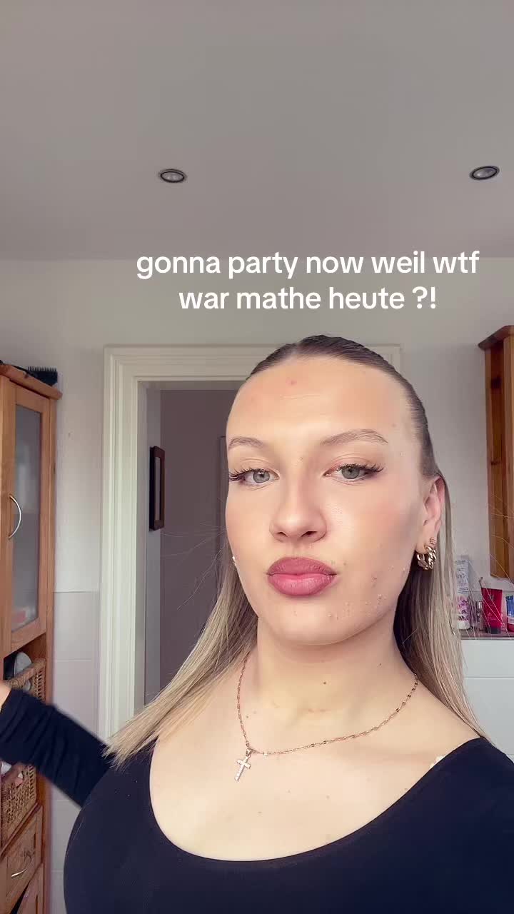 @𝑀