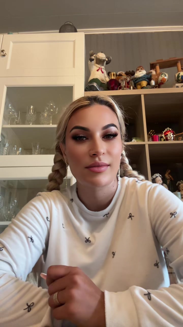@Claudia dragota