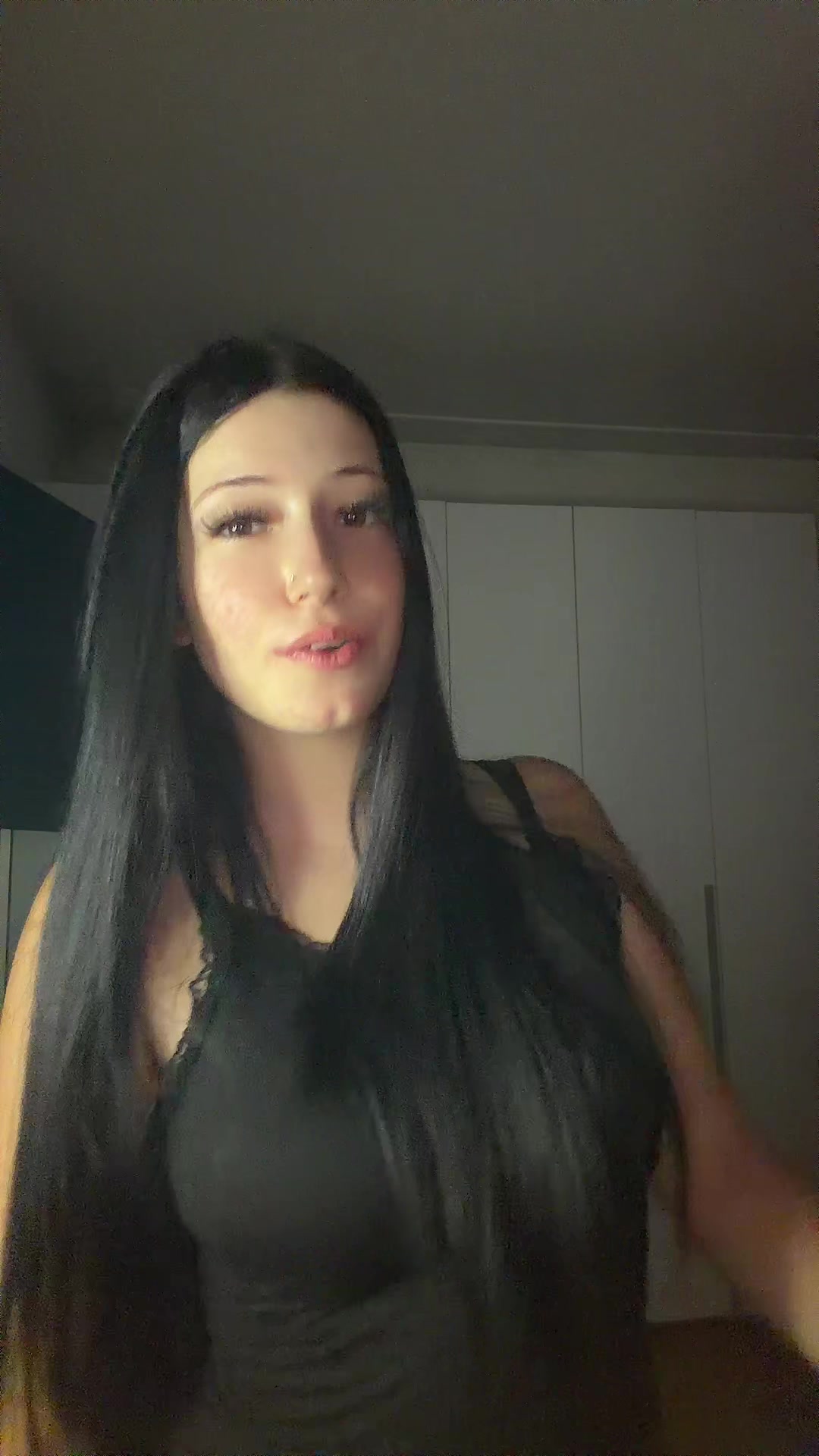@rrebeccaarinii