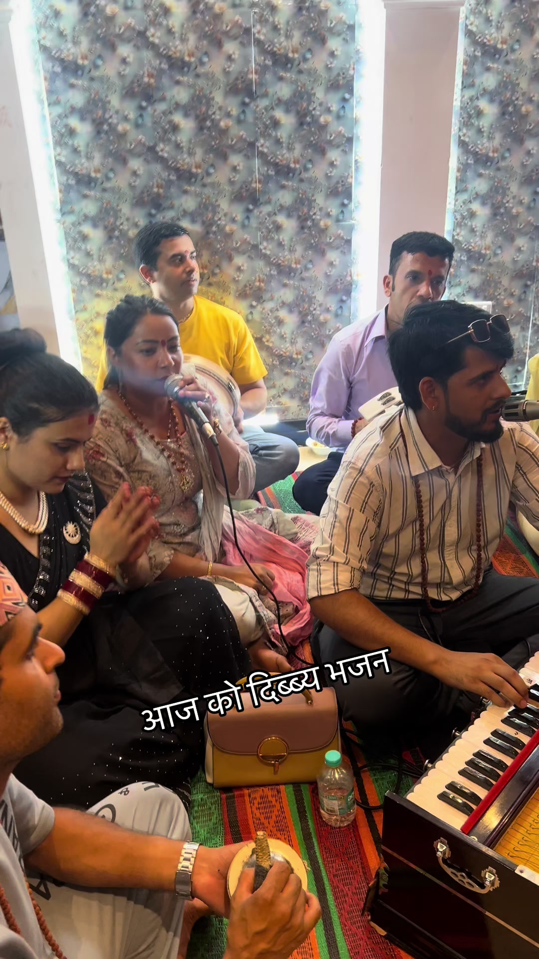 @prakriti लक्कि लेडि❤️