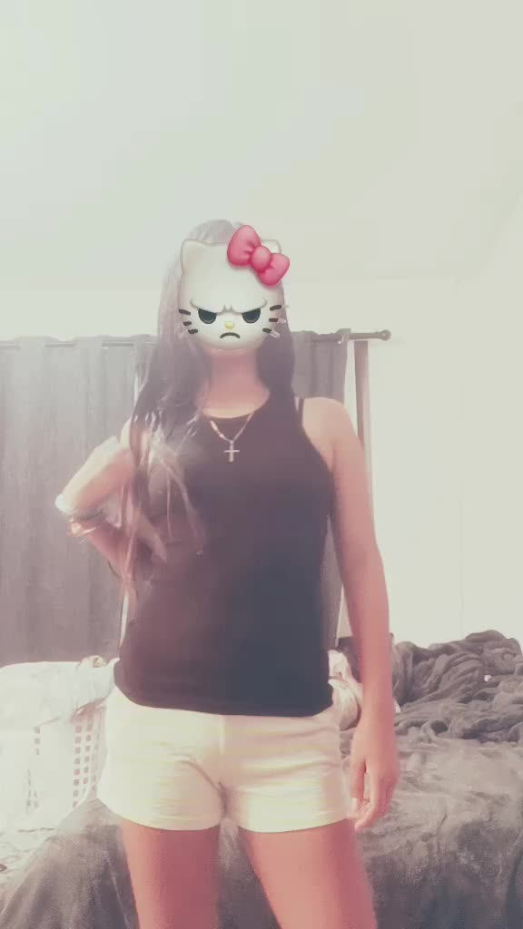 @٭❀✿꙳≛𝐸𝑚𝑖𝑙𝑦≛꙳✿❀٭