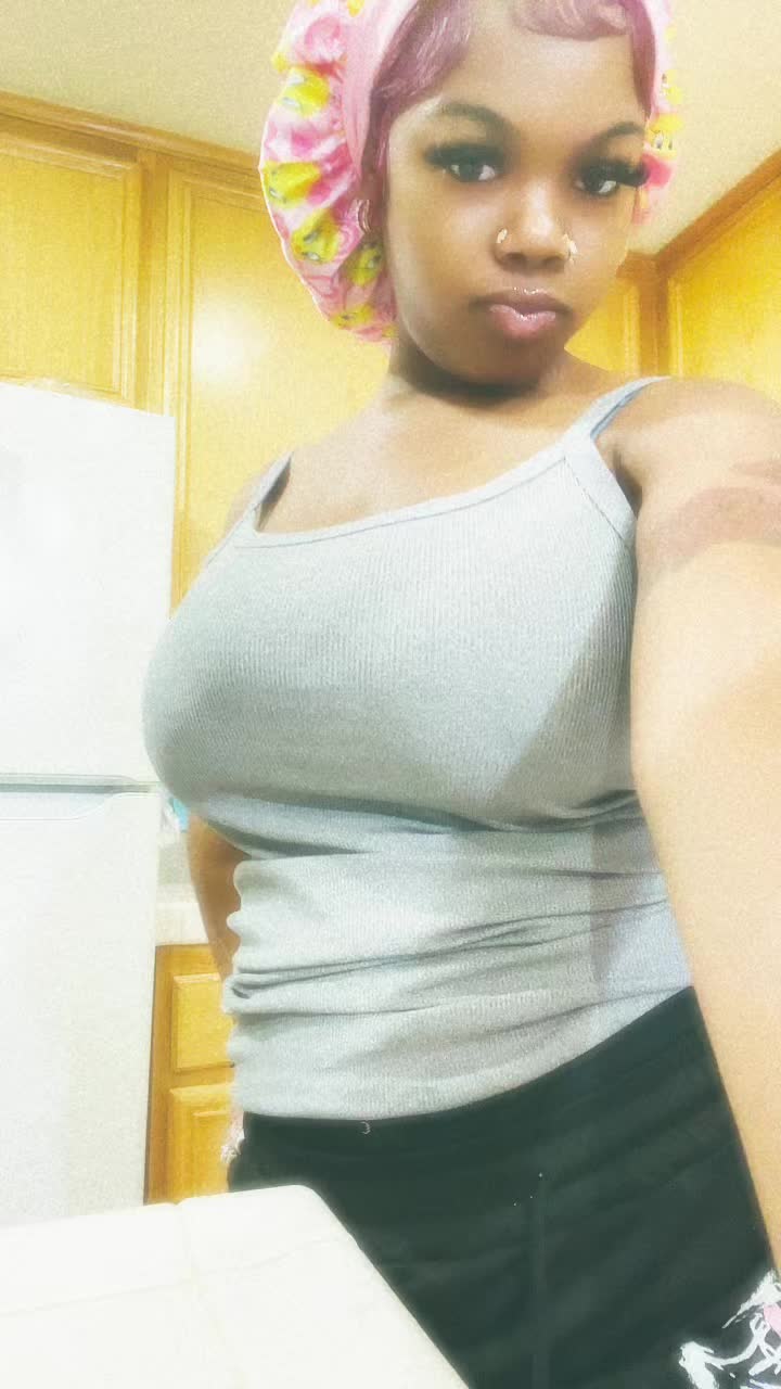 @Lilbabybreyia