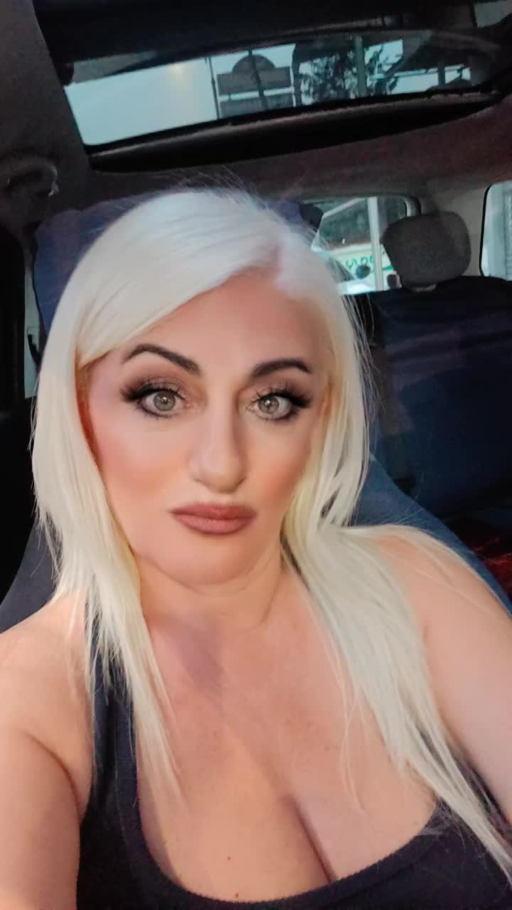 @jolecarmen