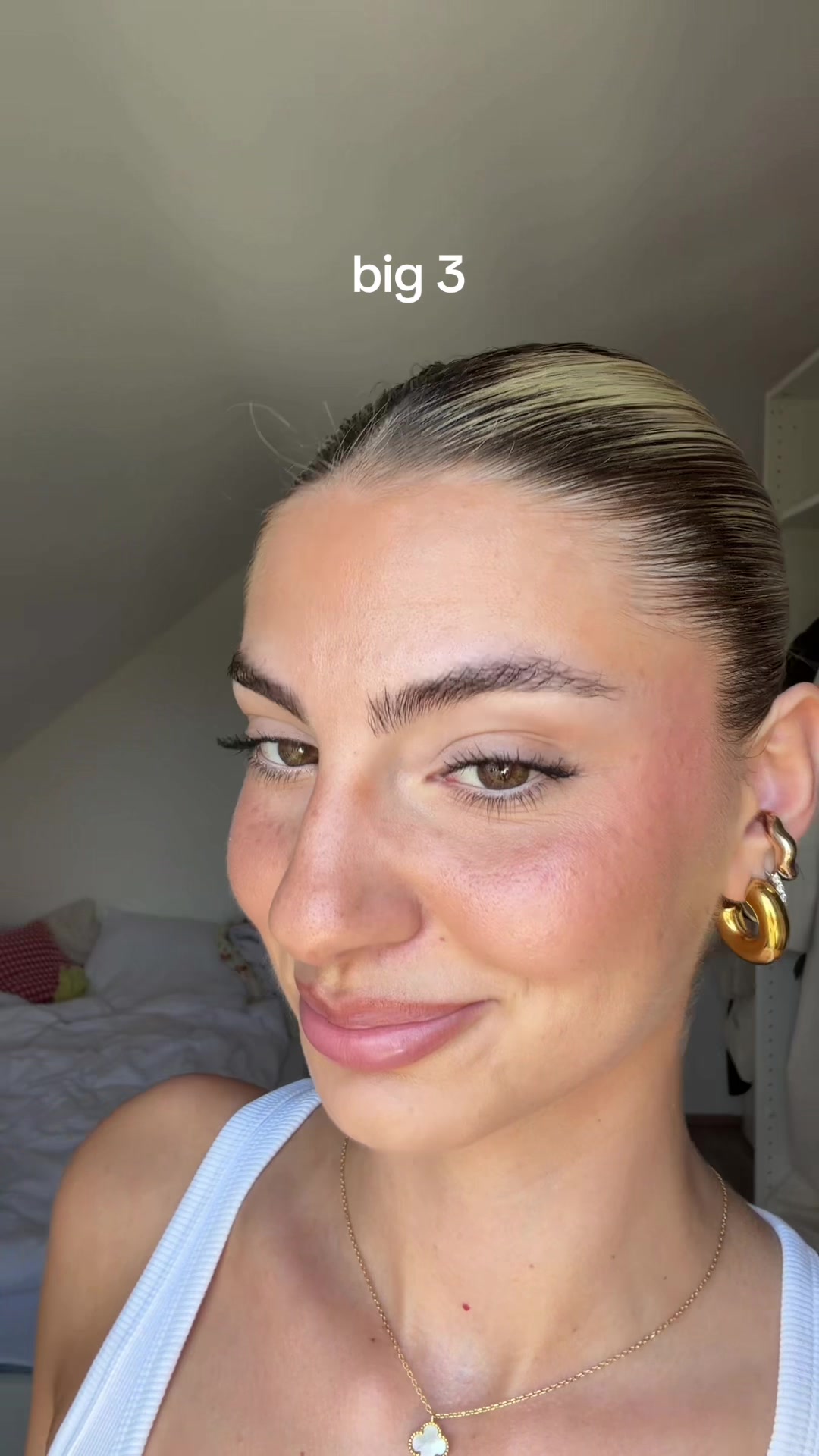 @Angelinadilara