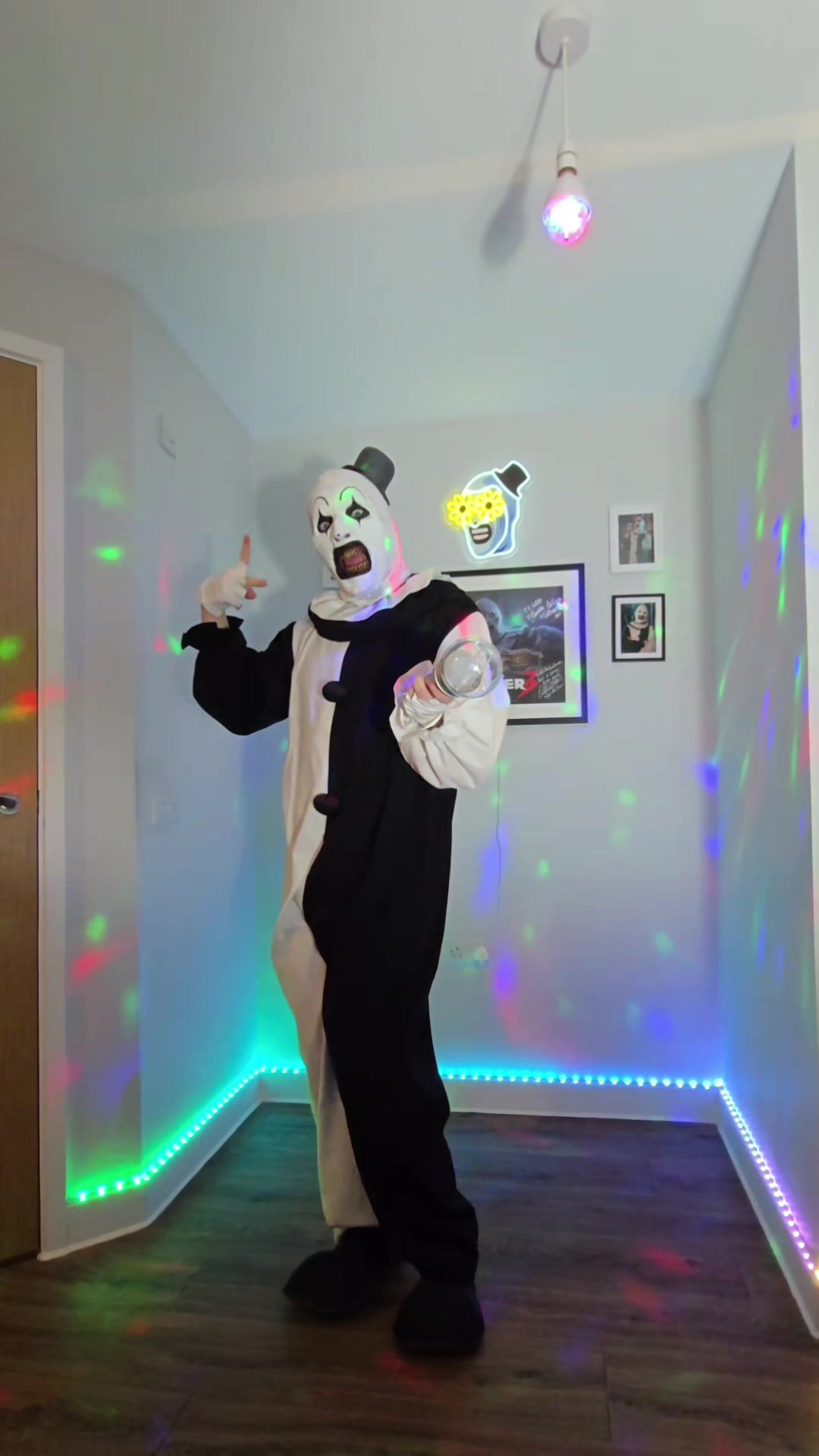@Art the Clown